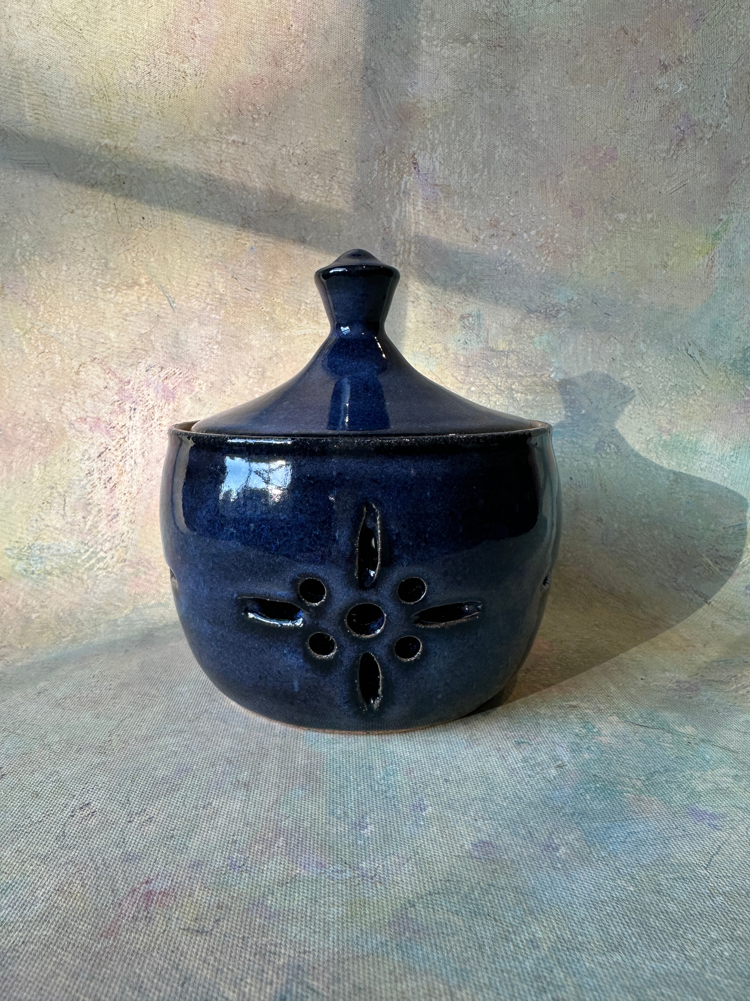 Handcrafted elegant stoneware garlic keeper