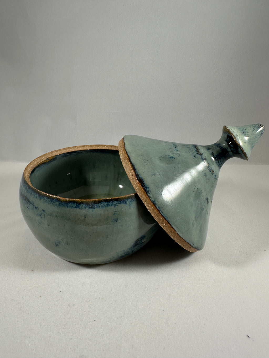 Elegant Lidded Trinket Bowl